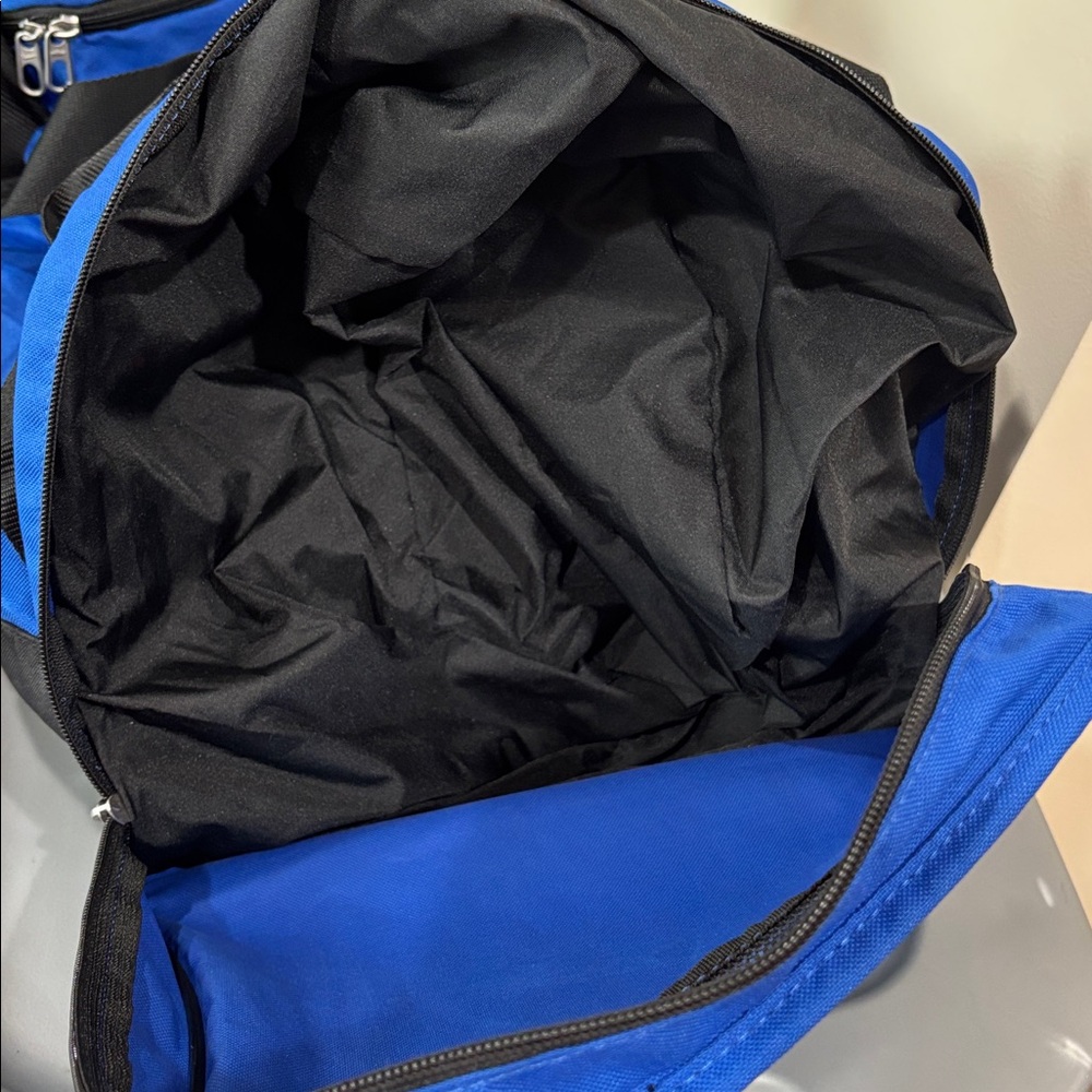 Nike Men's Blue and Black Duffel Bag - Picture 5 of 7